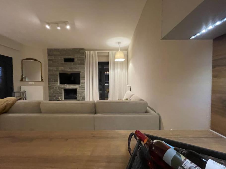 Agnanta Mountain Residence Eksteriør bilde